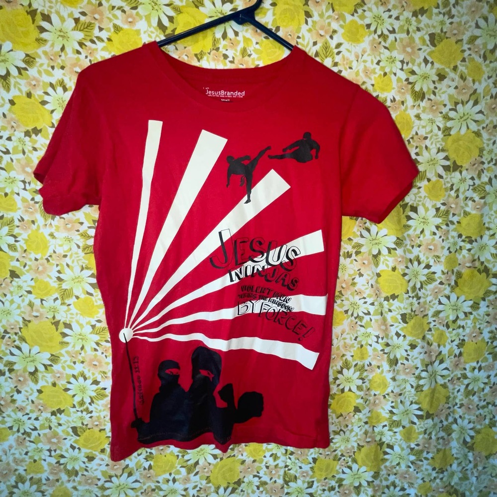 Men’s Jesus Ninjas t-shirt